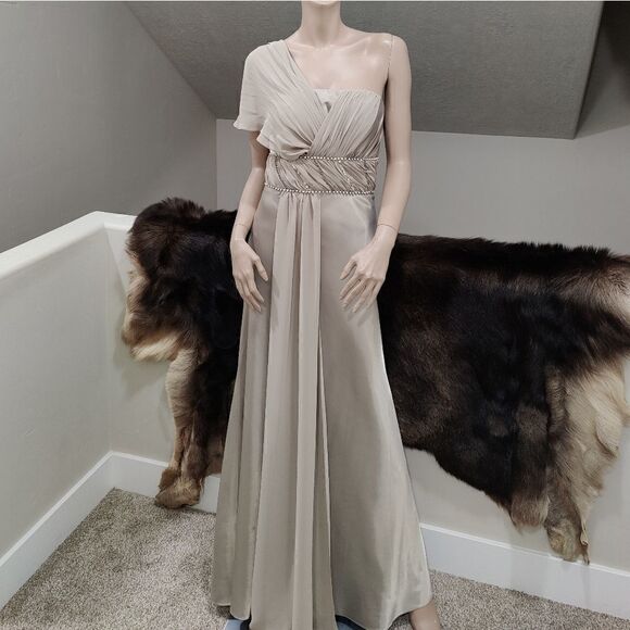 New One-Shoulder 2 ways to wear, Beaded Satin twill & Chiffon Gown - Picture 3 of 15